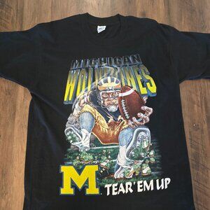 Vintage Michigan Wolverines 90s 'Tear 'Em Up' Black T-Shirt
